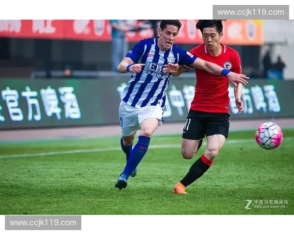 2017中国足球联赛盛大开幕式精彩回顾与精彩亮点呈现